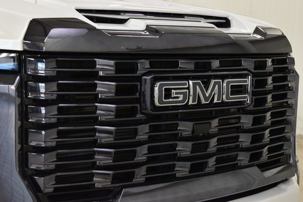2024 Gmc Sierra Denali Ultimate Z71 photo 8