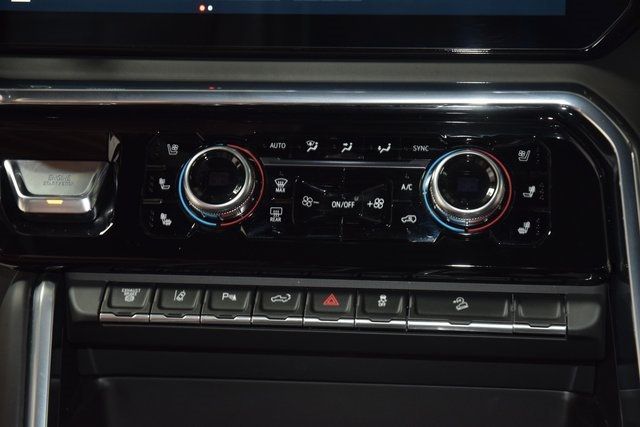 2024 GMC Sierra 2500HD Denali Ultimate Z71 - 22963751 - 30