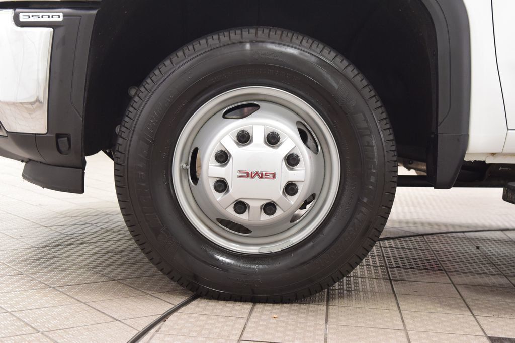 2024 GMC Sierra 3500HD 3500HD CREW 4X4 * DURAMAX * 9' FLATBED W/RACK * 3K MILES - 23072493 - 16