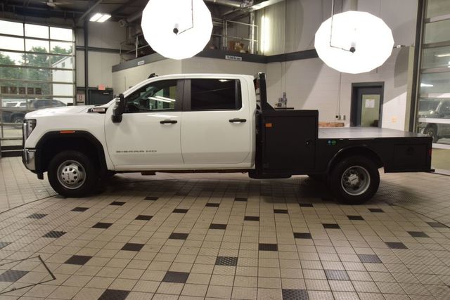 2024 GMC Sierra 3500HD 3500HD CREW 4X4 * DURAMAX * NEW 9' NXG UTILITY HAULER * 9K MILES - 23017705 - 2