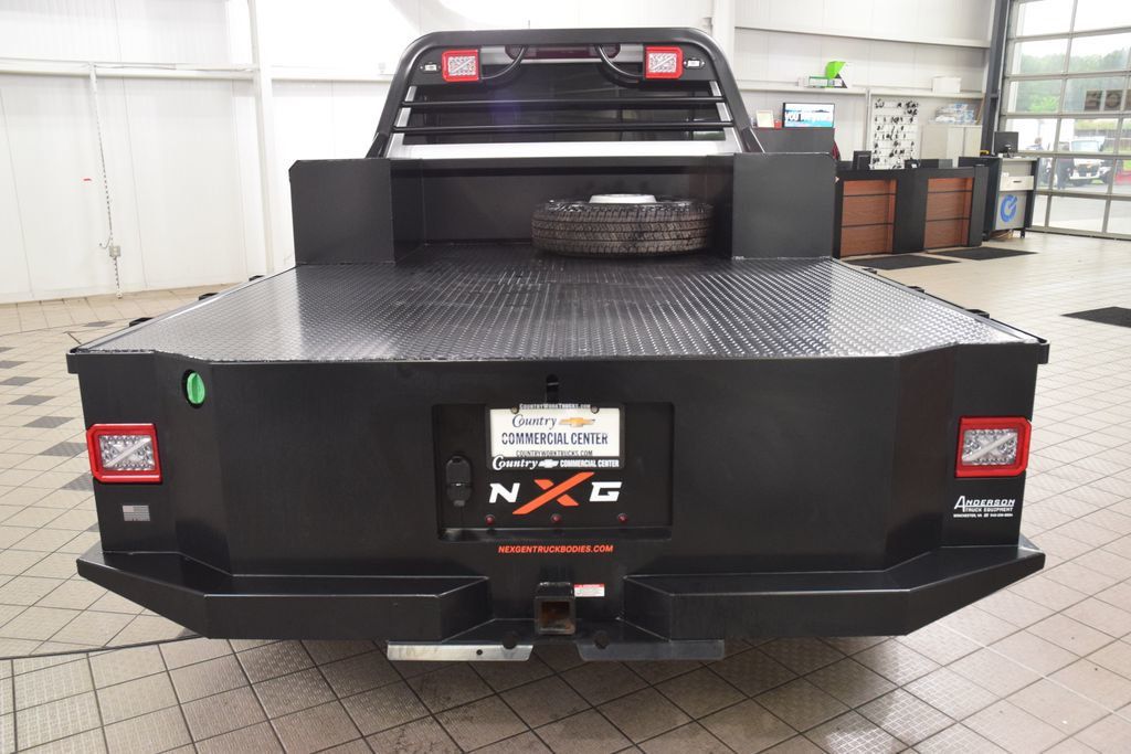 2024 GMC Sierra 3500HD 3500HD CREW 4X4 * DURAMAX * NEW 9' NXG UTILITY HAULER * 9K MILES - 23017705 - 3