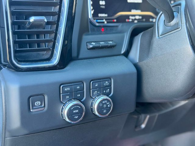 2024 GMC Sierra 3500HD 4WD Crew Cab 159" Denali Ultimate - 23042519 - 13