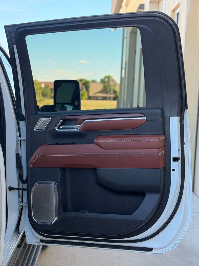 2024 GMC Sierra 3500HD 4WD Crew Cab 159" Denali Ultimate - 23042519 - 31