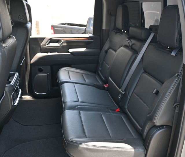 2024 GMC Sierra 3500HD 4x4 Crew Cab Denali Reserve Package Bulletproof Suspension  - 23038440 - 28