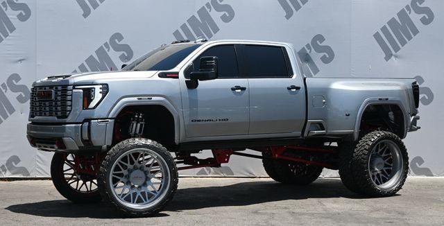 2024 GMC Sierra 3500HD 4x4 Crew Cab Denali Reserve Package Bulletproof Suspension Lift  - 23038440 - 0