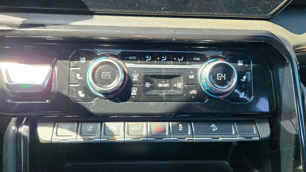 2024 GMC Sierra 3500HD AT4 Preferred - 23015466 - 17