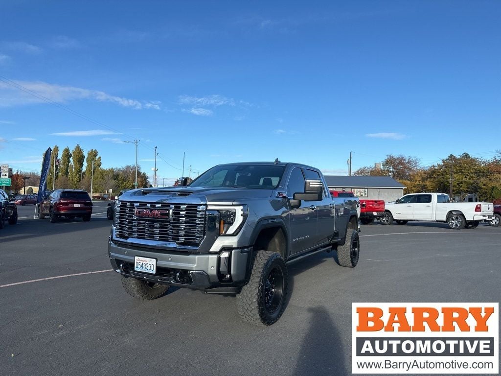 2024 GMC Sierra 3500HD Denali photo 1