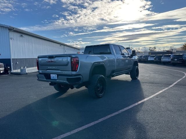 2024 GMC Sierra 3500HD Denali photo 8