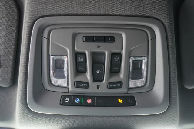 2024 GMC Sierra 3500HD Denali - 23045879 - 25
