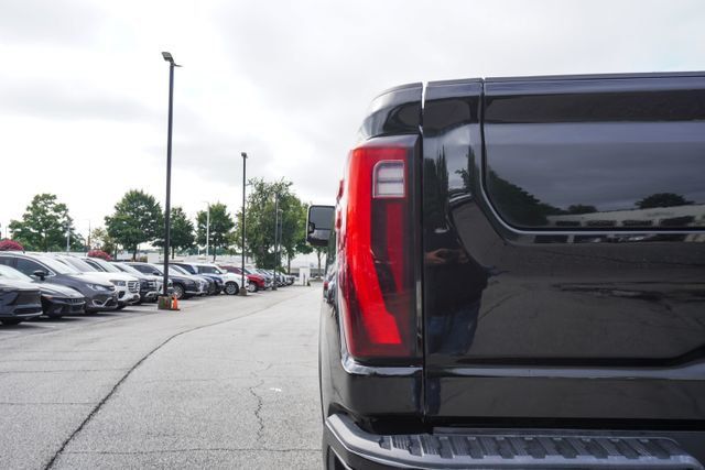 2024 GMC Sierra 3500HD Denali - 23045879 - 36