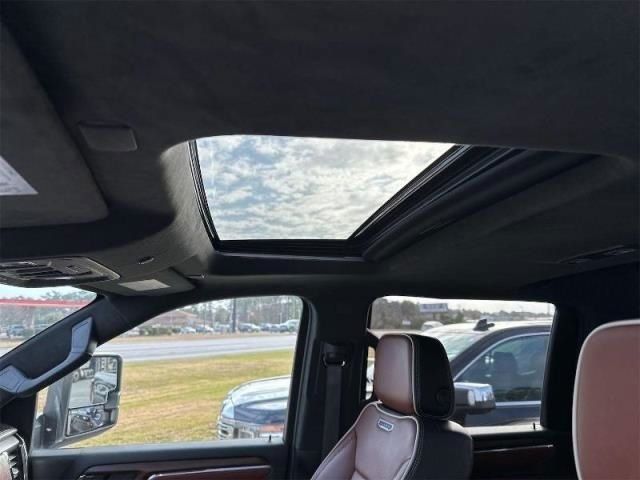 2024 GMC Sierra 3500HD Denali Ultimate - 22969796 - 16