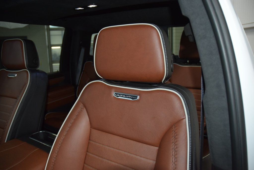 2024 GMC Sierra 3500HD Denali Ultimate - 22969796 - 45