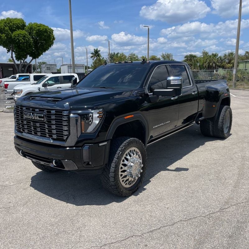 2024 GMC Sierra 3500HD Denali Ultimate - 23025120 - 2
