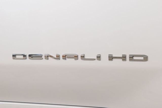2024 GMC Sierra 3500HD Denali Ultimate - 23044052 - 17