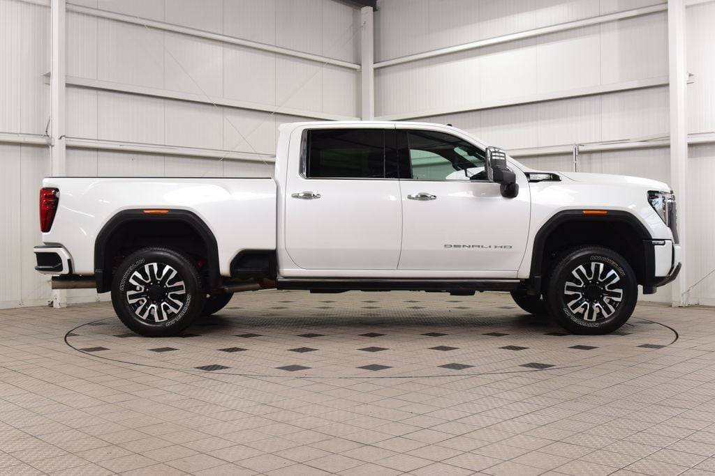 2024 GMC Sierra 3500HD Denali Ultimate - 23044052 - 8