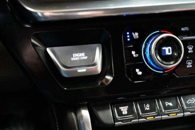 2024 GMC Sierra 3500HD Denali Ultimate - 23077893 - 32