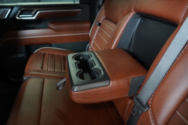 2024 GMC Sierra 3500HD Denali Ultimate - 23077893 - 41