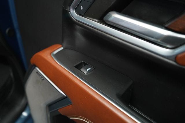 2024 GMC Sierra 3500HD Denali Ultimate - 23077893 - 52