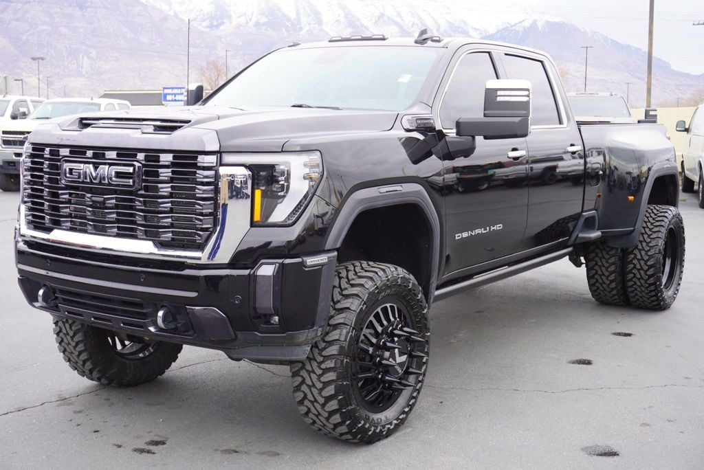 2024 GMC Sierra 3500HD DENALI ULTIMATE - 22983450 | Video 1