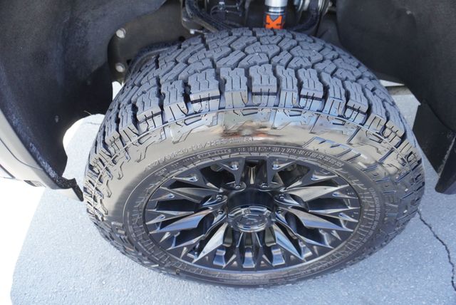 2024 GMC Sierra 3500HD DENALI ULTIMATE - 23070604 - 17