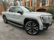 2024 GMC Sierra EV e4WD Crew Cab Denali Edition 1 - 22991787 - 1