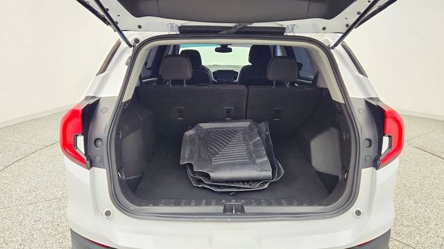 2024 GMC Terrain 4dr SLE w/ 8'' Infotainment, Apple CarPlay & Android Auto - 22998225 - 21