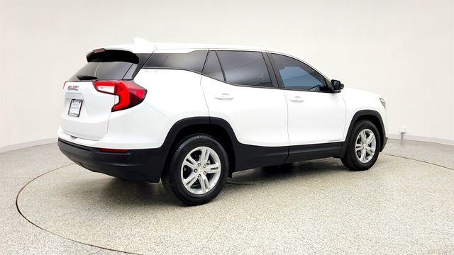 2024 GMC Terrain 4dr SLE w/ 8'' Infotainment, Apple CarPlay & Android Auto - 22998225 - 4
