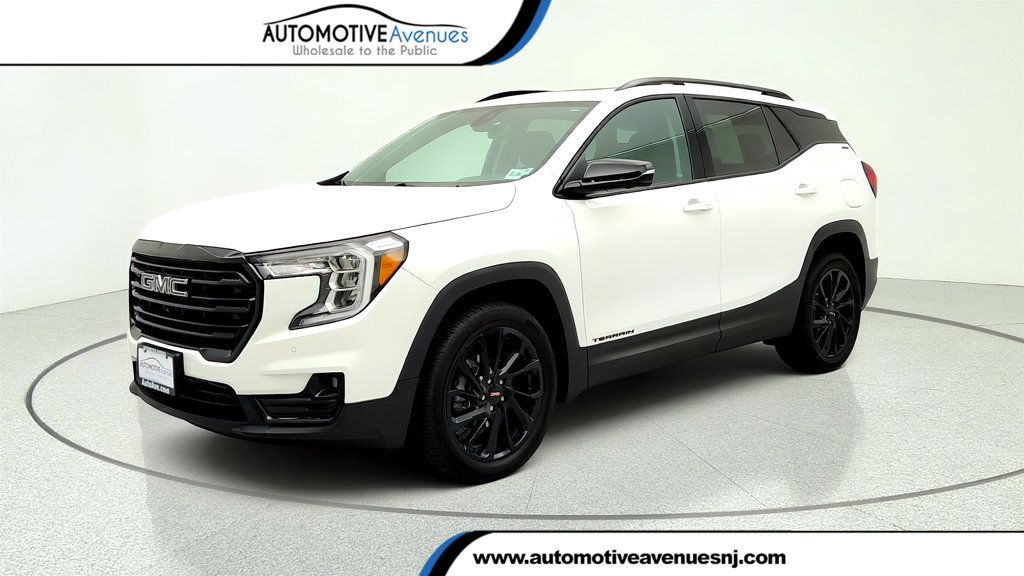 2024 GMC Terrain AWD 4dr SLT w/ Infotainment Pkg II, Tech Pkg & Skyscape Sunroof - 23032086 | Video 1