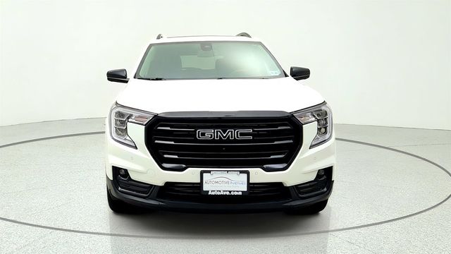2024 GMC Terrain AWD 4dr SLT w/ Infotainment Pkg II, Tech Pkg & Skyscape Sunroof - 23032086 - 1