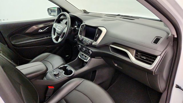 2024 GMC Terrain AWD 4dr SLT w/ Infotainment Pkg II, Tech Pkg & Skyscape Sunroof - 23032086 - 26