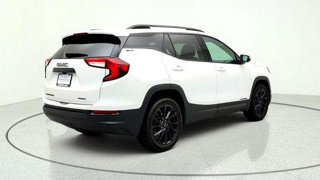 2024 GMC Terrain AWD 4dr SLT w/ Infotainment Pkg II, Tech Pkg & Skyscape Sunroof - 23032086 - 4