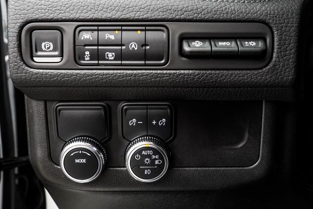 2024 GMC Yukon 2WD 4dr Denali - 22983903 - 38