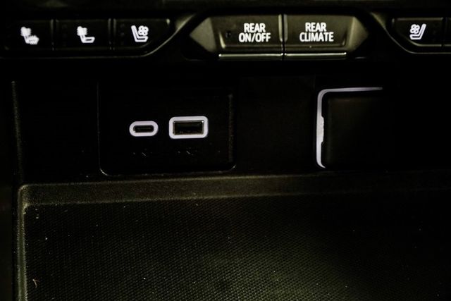 2024 GMC Yukon 2WD 4dr SLT - 22969837 - 23