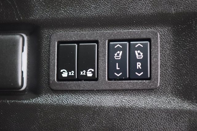 2024 GMC Yukon 4WD 4dr AT4 - 22973382 - 26