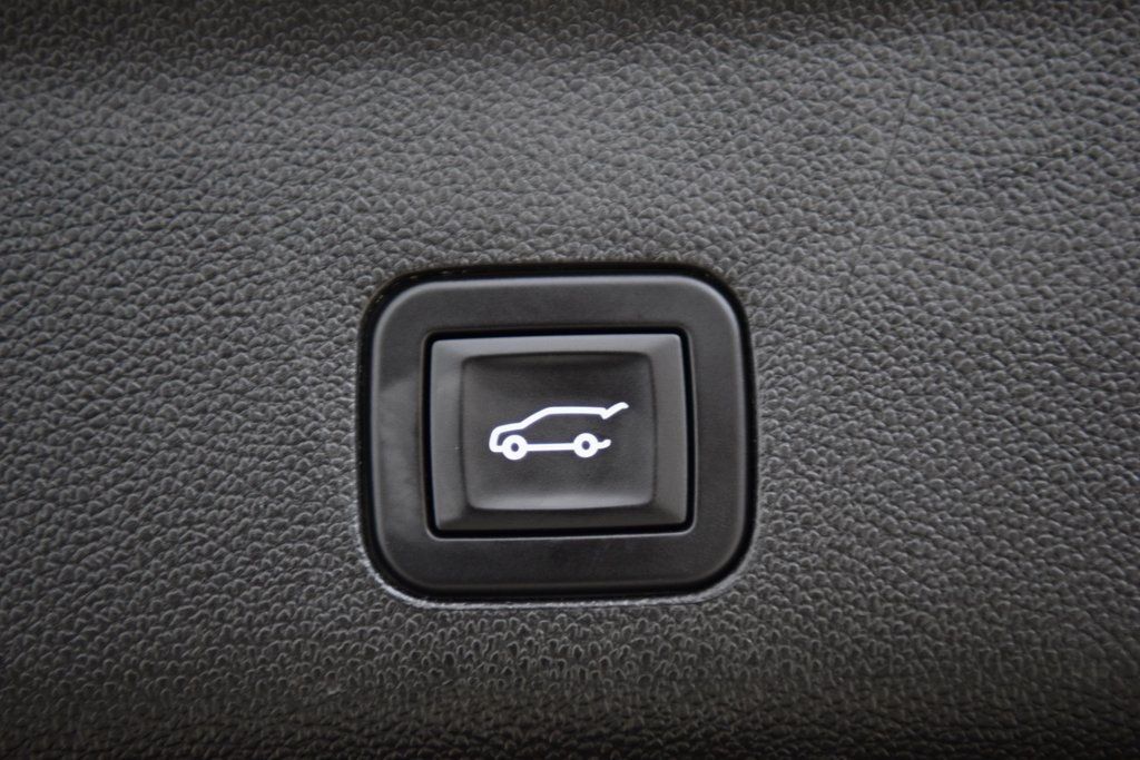 2024 GMC Yukon 4WD 4dr AT4 - 22973382 - 27