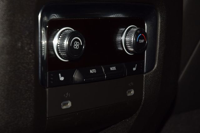 2024 GMC Yukon 4WD 4dr AT4 - 22973382 - 45