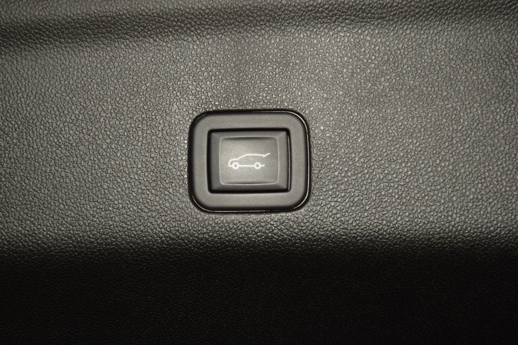 2024 GMC Yukon 4WD 4dr AT4 - 23010284 - 27
