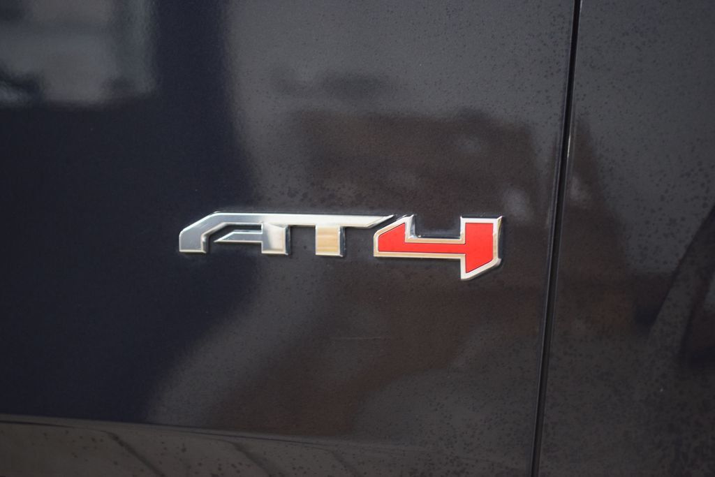 2024 GMC Yukon 4WD 4dr AT4 - 23025581 - 16