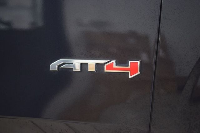 2024 GMC Yukon 4WD 4dr AT4 - 23025581 - 16