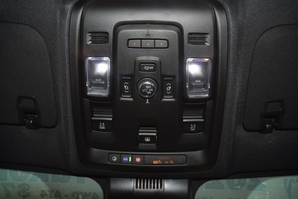 2024 GMC Yukon 4WD 4dr AT4 - 23025581 - 52