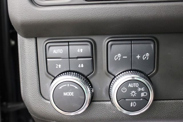 2024 GMC Yukon 4WD 4dr AT4 - 23026586 - 17