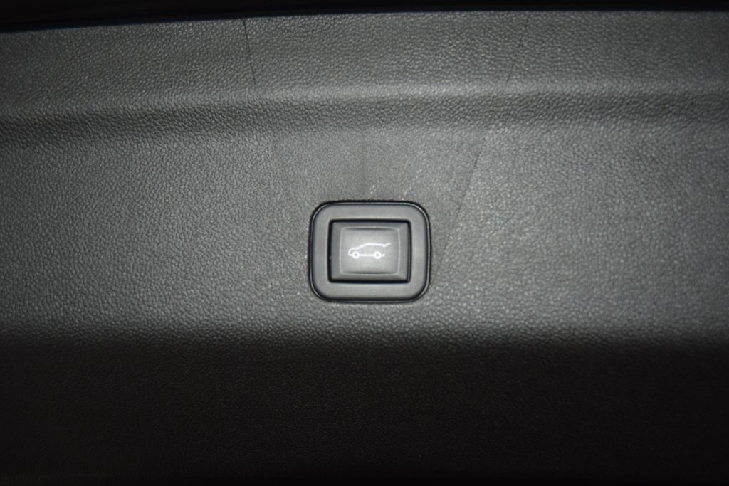 2024 GMC Yukon 4WD 4dr AT4 - 23026586 - 28
