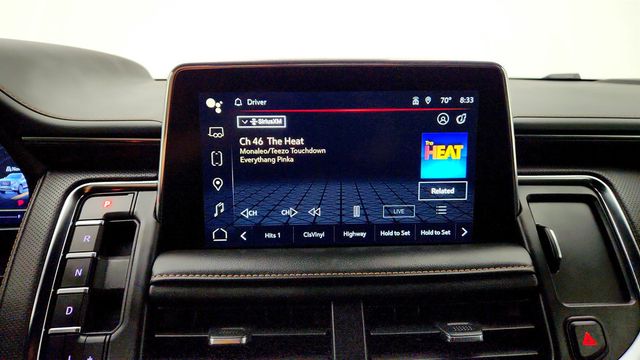 2024 GMC Yukon 4WD 4dr AT4 w/ Technology Pkg, Panoramic Sunroof & Power Steps - 23046927 - 18