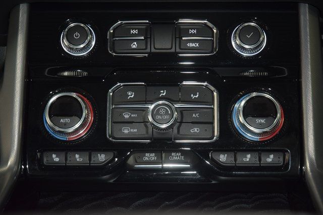 2024 GMC Yukon 4WD 4dr Denali - 22965496 - 35