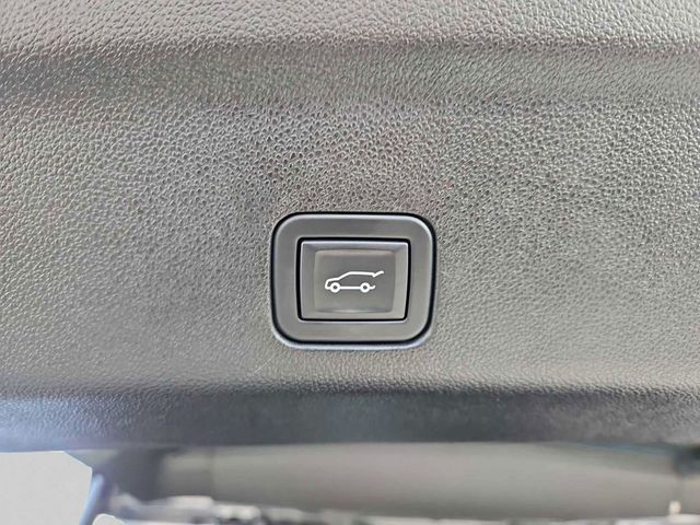 2024 GMC Yukon 4WD 4dr Denali - 23009222 - 17