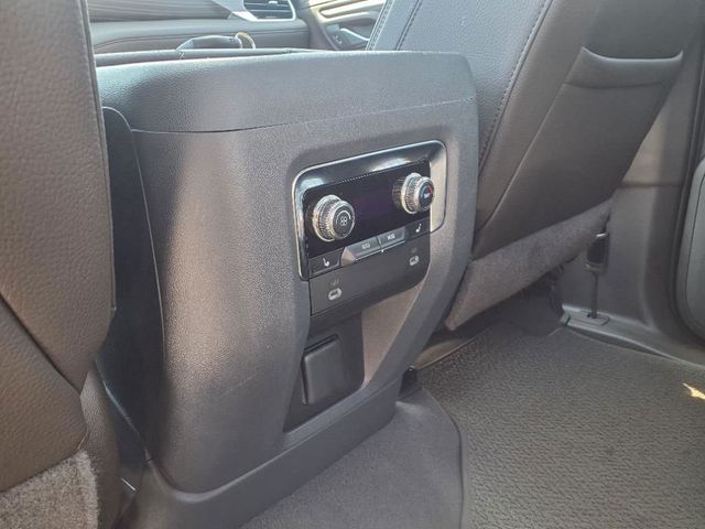 2024 GMC Yukon 4WD 4dr Denali - 23009676 - 18