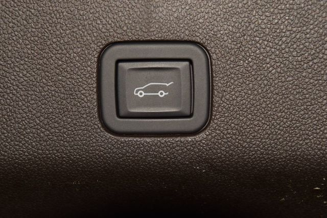 2024 GMC Yukon 4WD 4dr Denali - 23009676 - 27