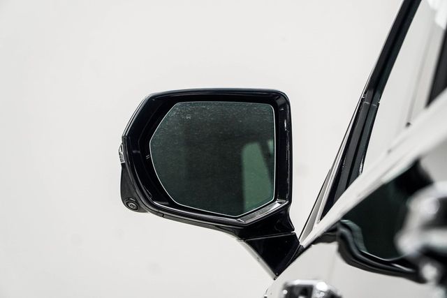 2024 GMC Yukon 4WD 4dr Denali - 22983915 - 14