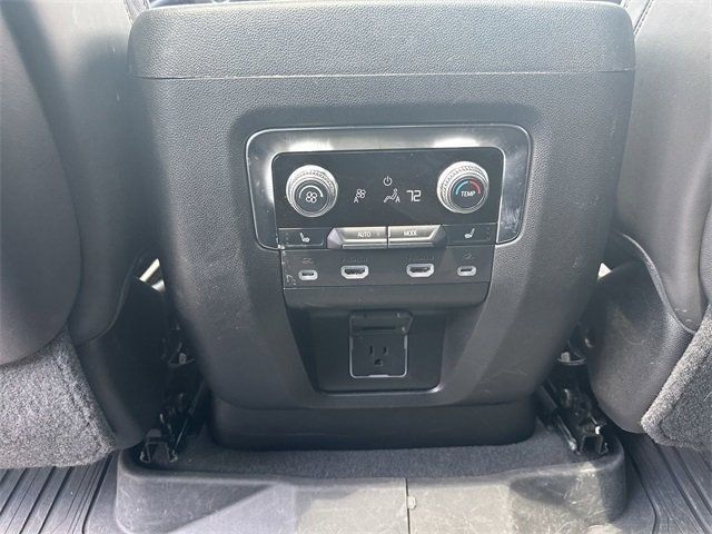 2024 GMC Yukon 4WD 4dr Denali Ultimate - 22950830 - 26