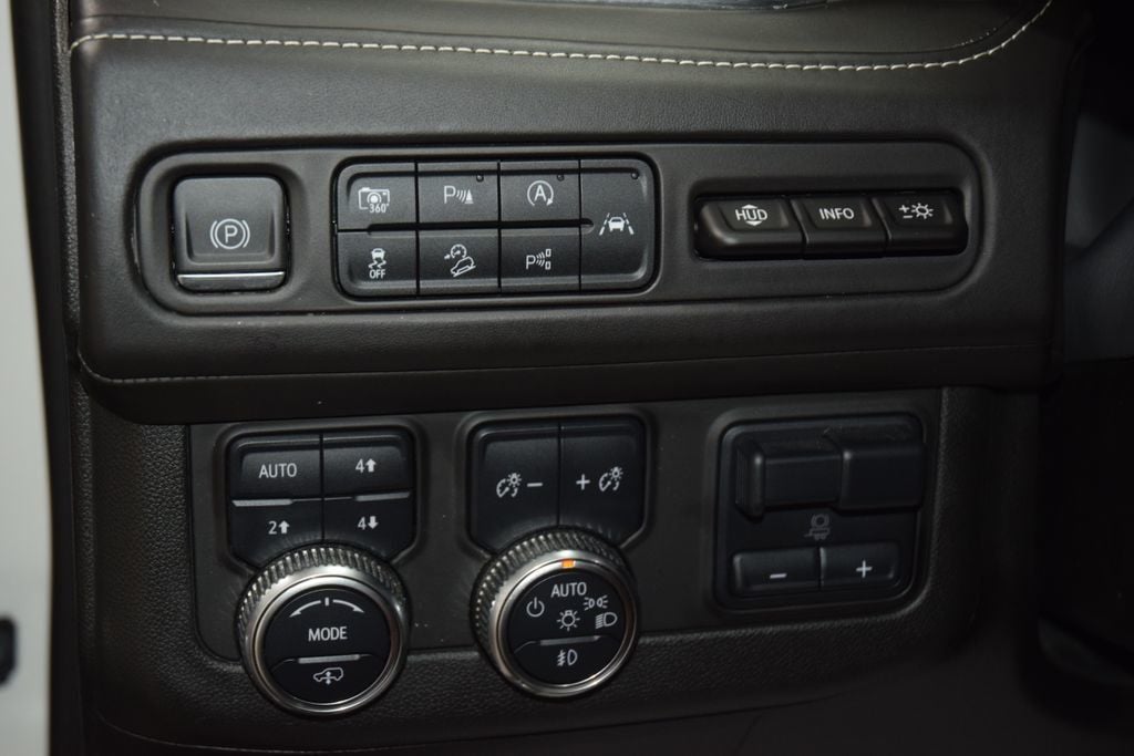 2024 GMC Yukon 4WD 4dr Denali Ultimate - 23024541 - 36